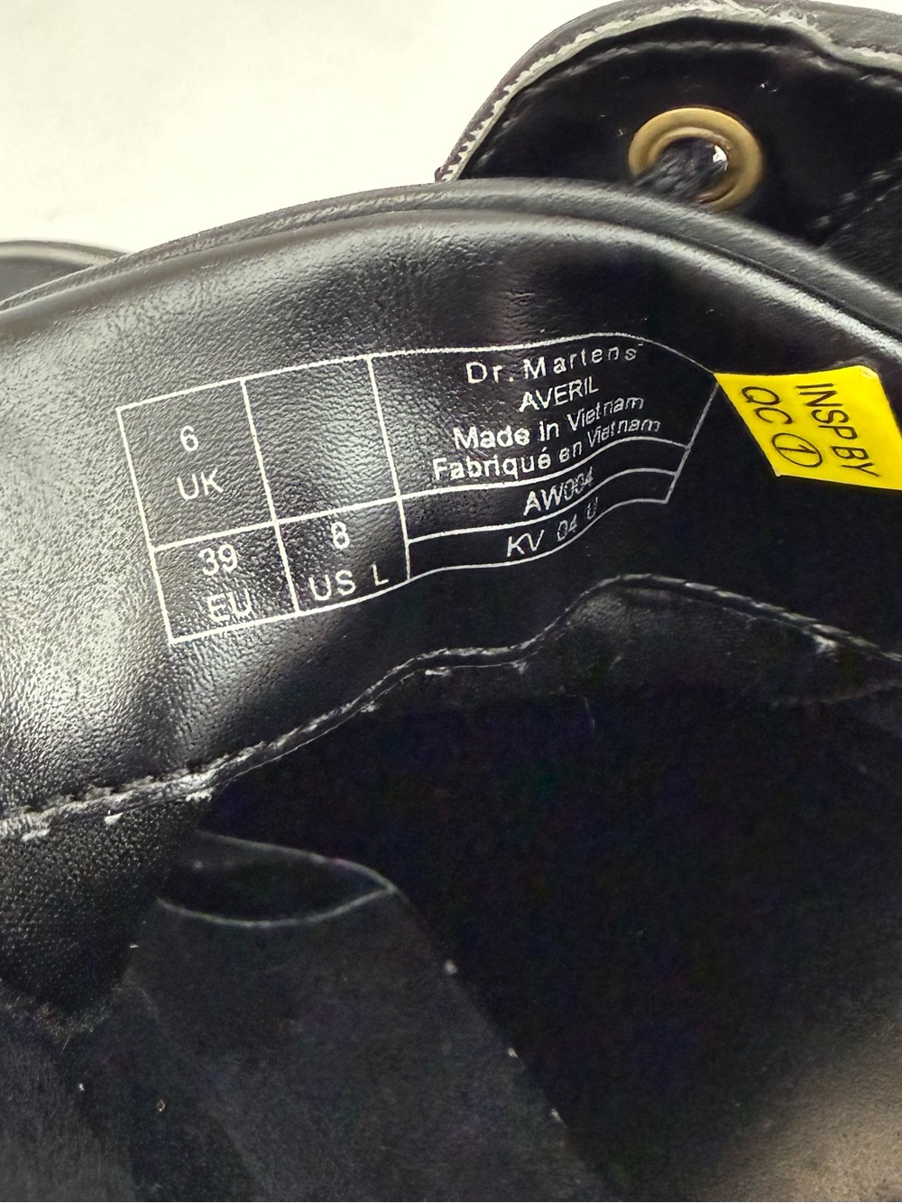 Dr. Martens Averil Leather Heeled Ankle Boots Black - Picture 14 of 14